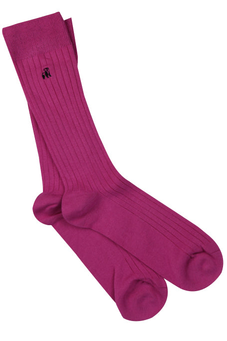 Rich Pink Ribbed Bamboo Socks (7-11)